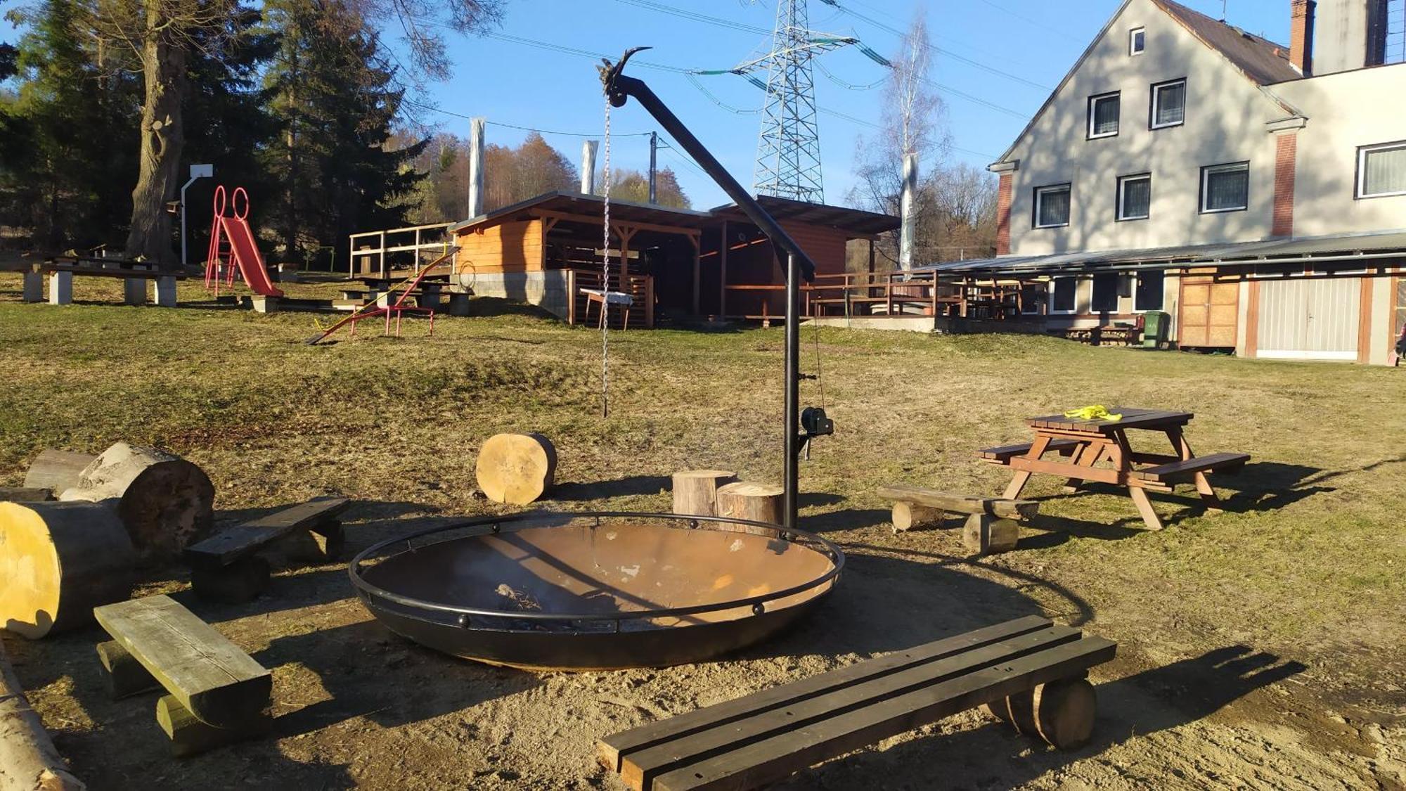 Penzion Chata Na Mlyne Horni Mesto Екстер'єр фото